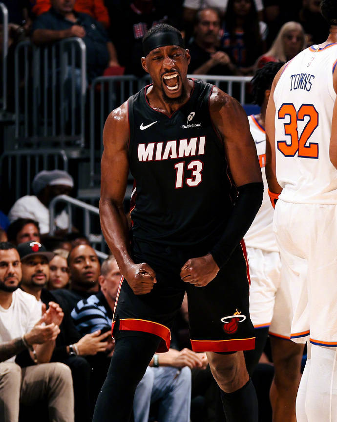 鹈鹕鏖战猛龙，布伦森状态火热