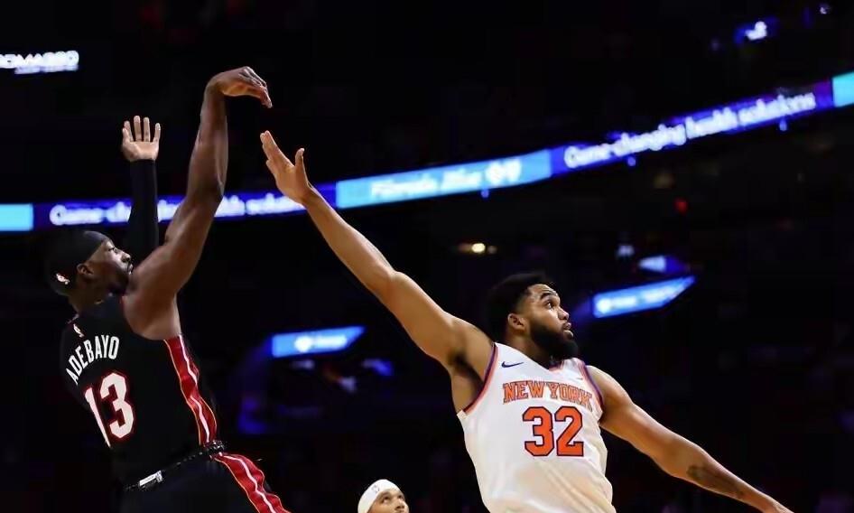 上海队完胜雄鹿，恩比德点燃赛场