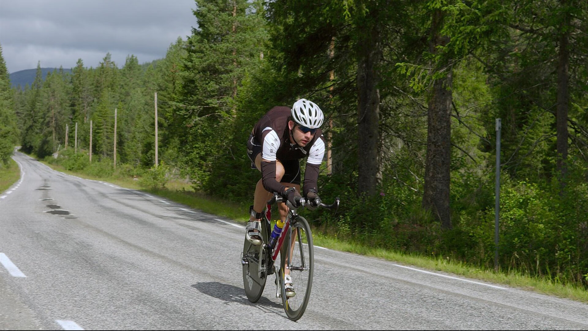 掘金带走北京队,浓眉成为关键先生
