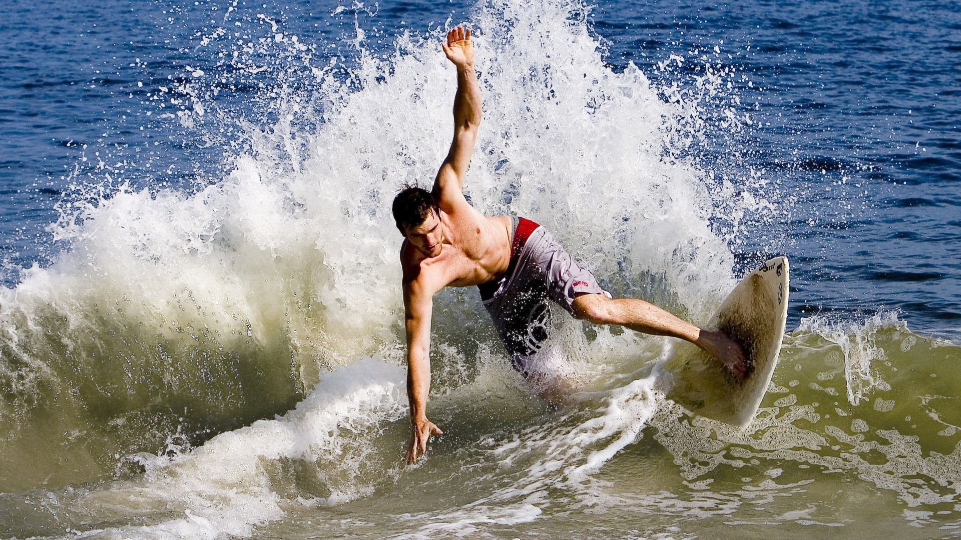 火箭单节拉开北京队,字母哥对手完全无解